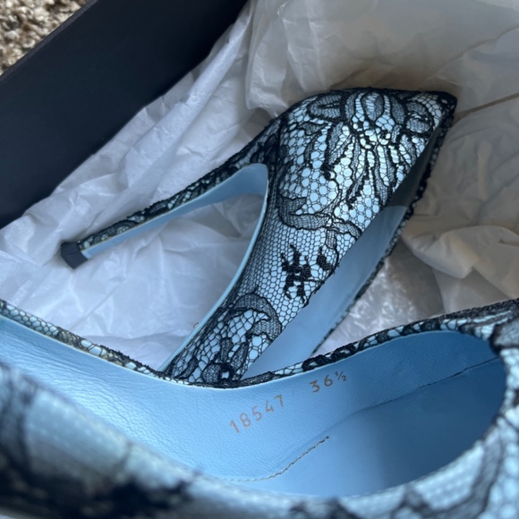 Authentic Dolce & Gabbana heels, multicolored light blue - size 6.5 - Picture 12 of 12